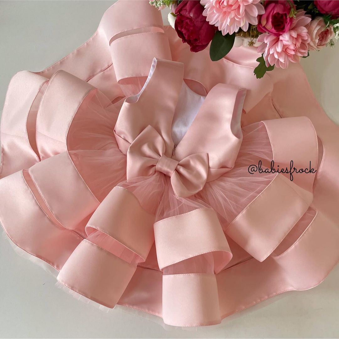 Peach layered satin frock with bow, photo 2 of 2